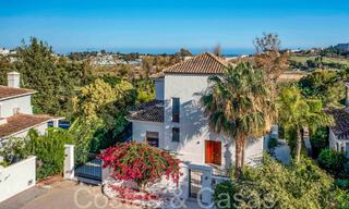 Prachtige gerenoveerde villa in eigentijdse mediterrane stijl te koop, grenzend aan de golfbaan in Benahavis - Marbella 69128 