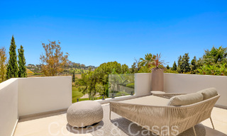Prachtige gerenoveerde villa in eigentijdse mediterrane stijl te koop, grenzend aan de golfbaan in Benahavis - Marbella 69175 