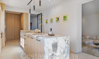 Prachtige gerenoveerde villa in eigentijdse mediterrane stijl te koop, grenzend aan de golfbaan in Benahavis - Marbella 69234 