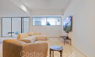 Prachtige gerenoveerde villa in eigentijdse mediterrane stijl te koop, grenzend aan de golfbaan in Benahavis - Marbella 69238 