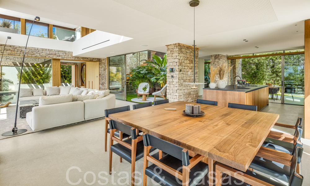 Architectonisch meesterwerk te koop, op wandelafstand van Puerto Banus en het strand in Nueva Andalucia, Marbella 69427