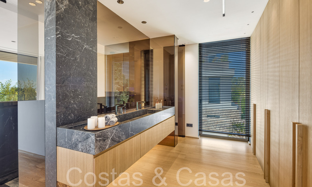 Architectonisch meesterwerk te koop, op wandelafstand van Puerto Banus en het strand in Nueva Andalucia, Marbella 69433