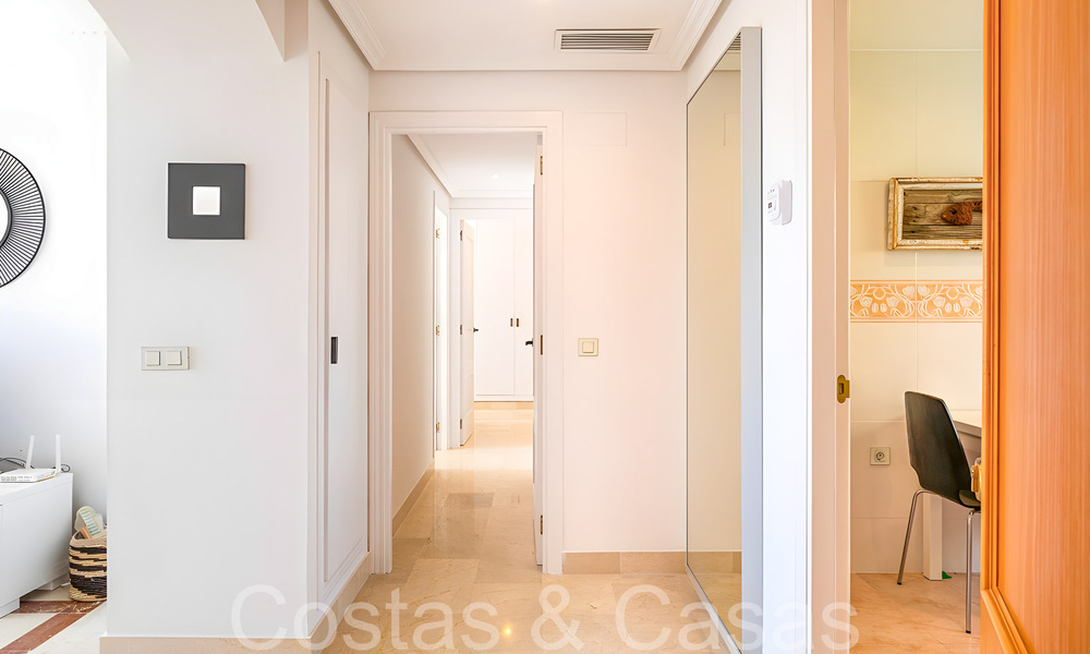 Instapklaar luxe penthouse met magnifiek uitzicht op de golfbaan en de Middellandse Zee te koop in Benahavis - Marbella 69615