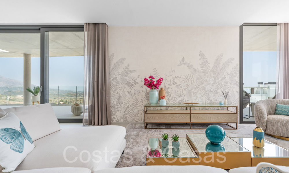 Instapklaar, eigentijds penthouse met panoramisch zeezicht te koop in een hoogstaand complex van Benahavis - Marbella 70013