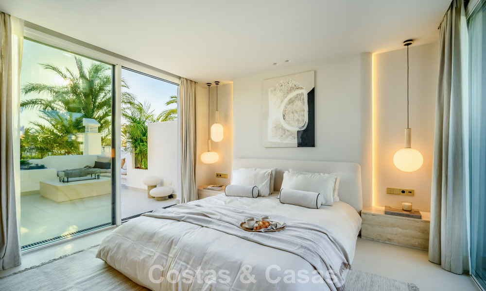 Luxe penthouse te koop in een hoogstaand strandcomplex op wandelafstand van Estepona centrum 774273