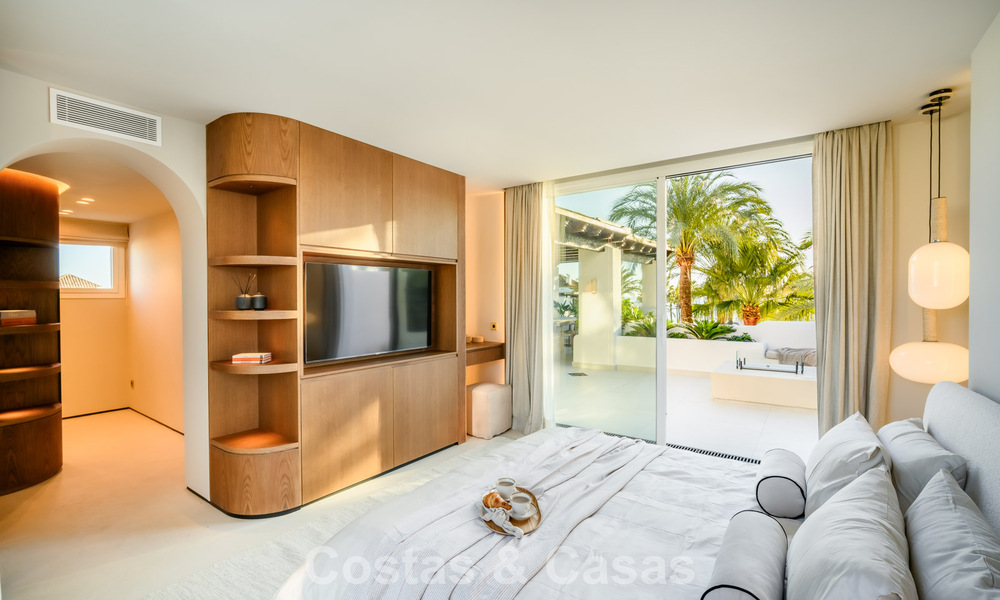 Luxe penthouse te koop in een hoogstaand strandcomplex op wandelafstand van Estepona centrum 774274