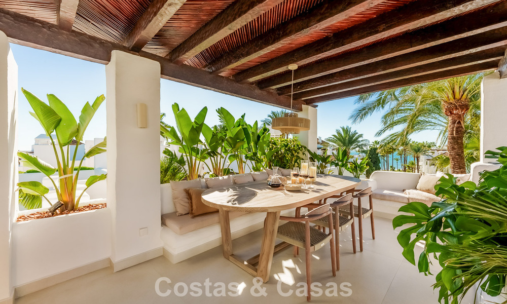 Luxe penthouse te koop in een hoogstaand strandcomplex op wandelafstand van Estepona centrum 774286