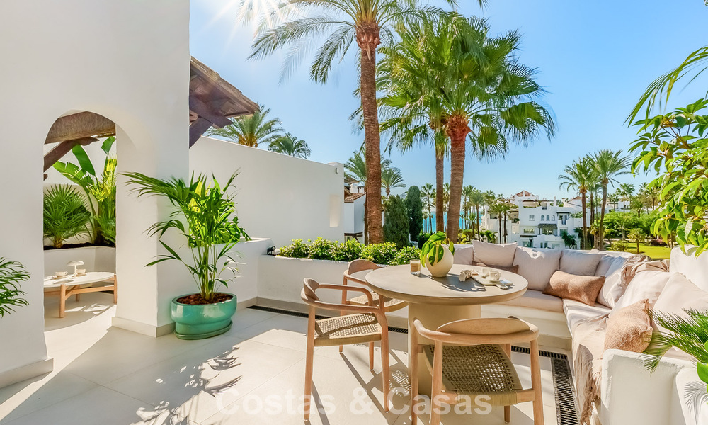 Luxe penthouse te koop in een hoogstaand strandcomplex op wandelafstand van Estepona centrum 774295