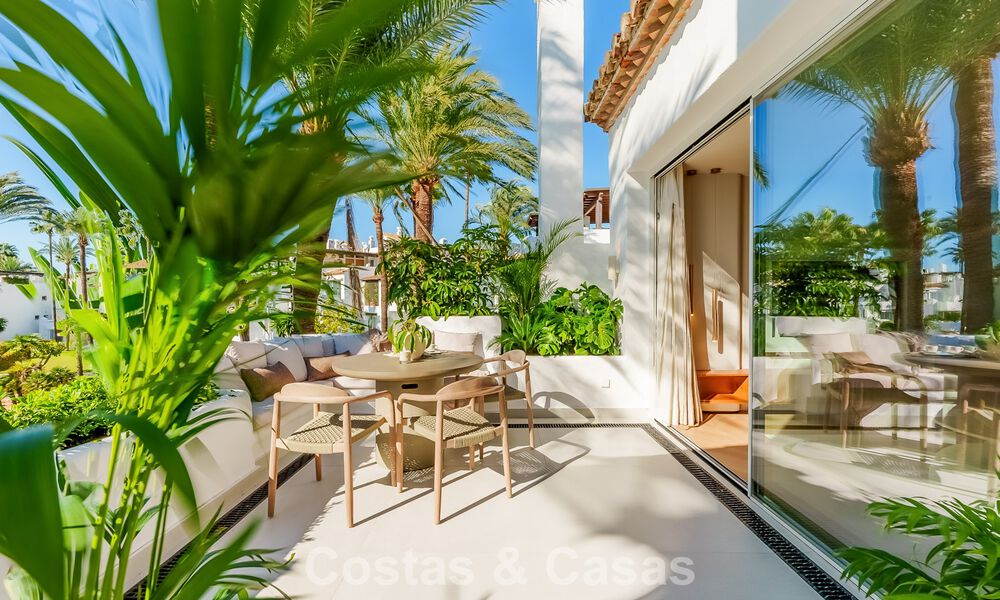 Luxe penthouse te koop in een hoogstaand strandcomplex op wandelafstand van Estepona centrum 774296