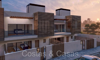 Nieuwe ontwikkeling van townhouses te koop grenzend aan de golfbaan in Estepona 70557 