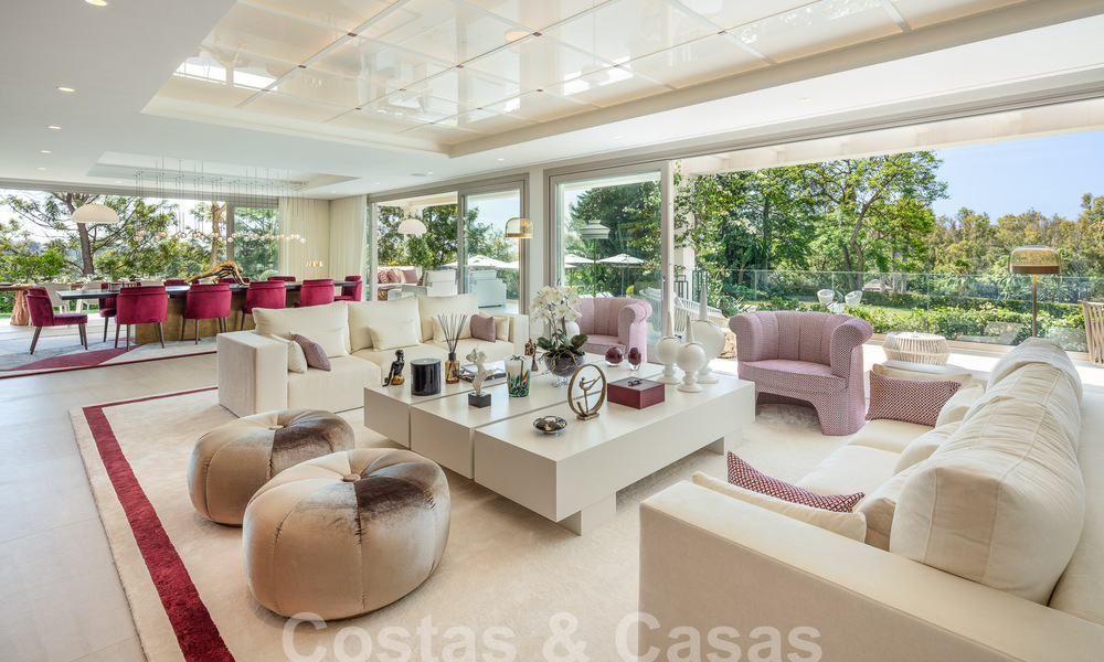 Huizen te koop in een beveiligde urbanisatie, omgeven door de Aloha golfbaan in Nueva Andalucia, Marbella 805086