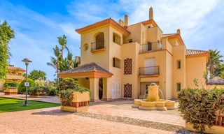 Luxe appartementen te koop op loopafstand van Puerto Banus en het strand in Nueva Andalucia, Marbella 805306 