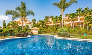 Luxe appartementen te koop op loopafstand van Puerto Banus en het strand in Nueva Andalucia, Marbella 805309 