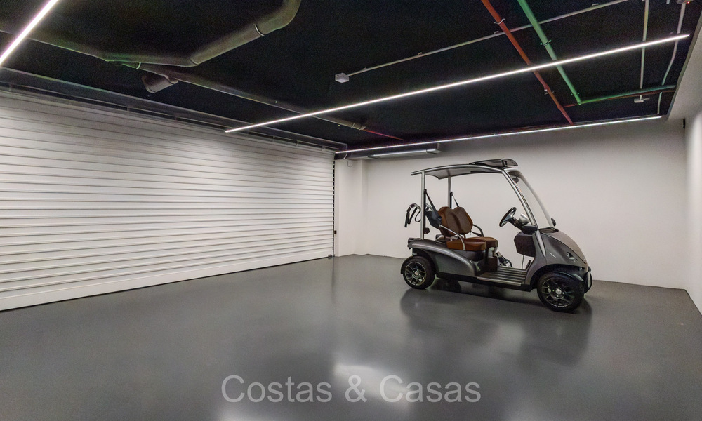 Verfijnde, minimalistische luxewoning te koop in een prestigieus complex in Nueva Andalucia, Marbella 73179