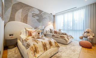 Instapklaar, prestigieus duplex appartement te koop in een chique resort-stijl complex o/d Golden Mile van Marbella 73837 