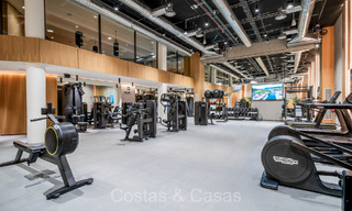 Instapklaar, prestigieus duplex appartement te koop in een chique resort-stijl complex o/d Golden Mile van Marbella 73838 