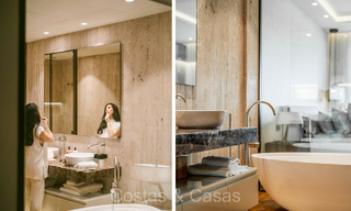 Instapklaar, prestigieus duplex appartement te koop in een chique resort-stijl complex o/d Golden Mile van Marbella 73844 