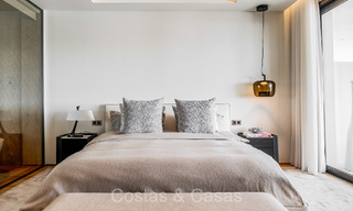 Instapklaar, prestigieus duplex appartement te koop in een chique resort-stijl complex o/d Golden Mile van Marbella 73850 