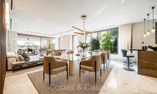 Instapklaar, prestigieus duplex appartement te koop in een chique resort-stijl complex o/d Golden Mile van Marbella 73867 