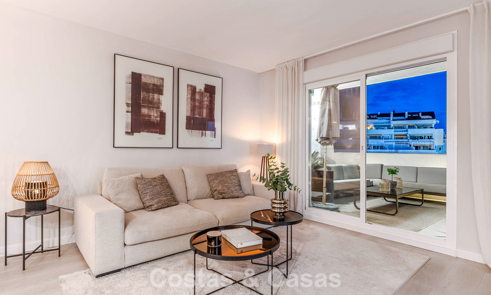 Contemporain gerenoveerd appartement op loopafstand van alle voorzieningen en het strand in Nueva Andalucia, Marbella 74635