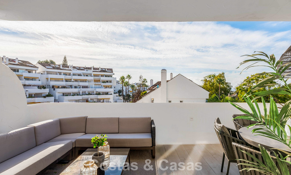 Contemporain gerenoveerd appartement op loopafstand van alle voorzieningen en het strand in Nueva Andalucia, Marbella 74649