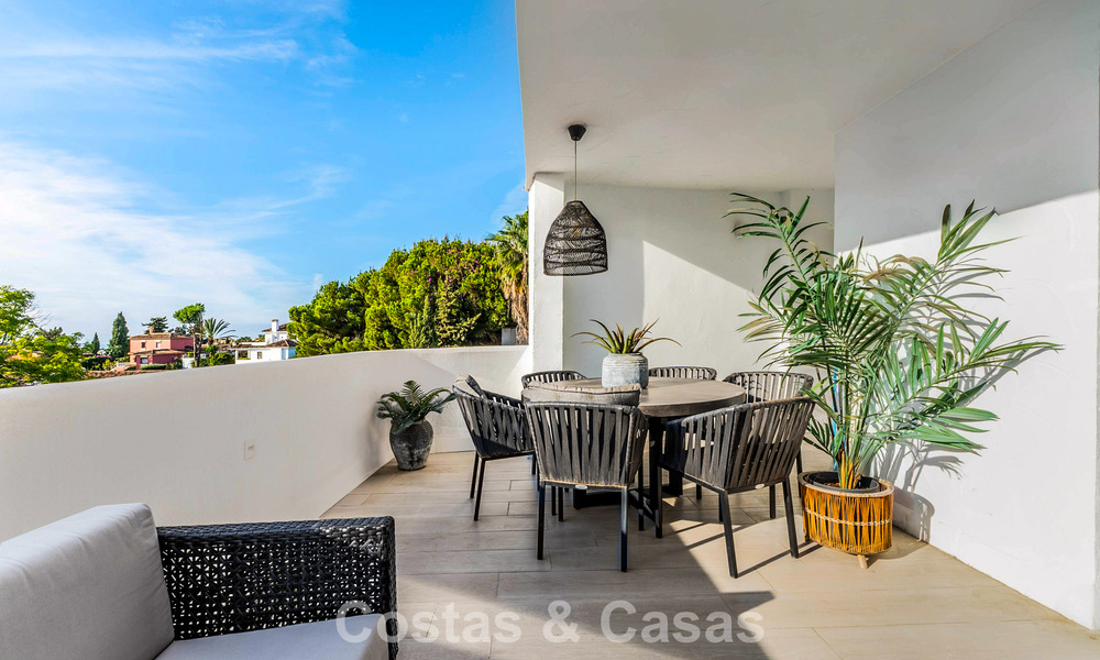 Contemporain gerenoveerd appartement op loopafstand van alle voorzieningen en het strand in Nueva Andalucia, Marbella 74651