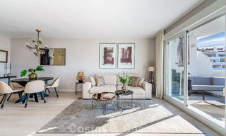 Contemporain gerenoveerd appartement op loopafstand van alle voorzieningen en het strand in Nueva Andalucia, Marbella 74654 