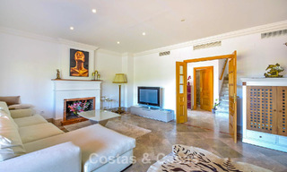 Ruime halfvrijstaande woning te koop in een gated golfresort in Oost-Marbella 773477 