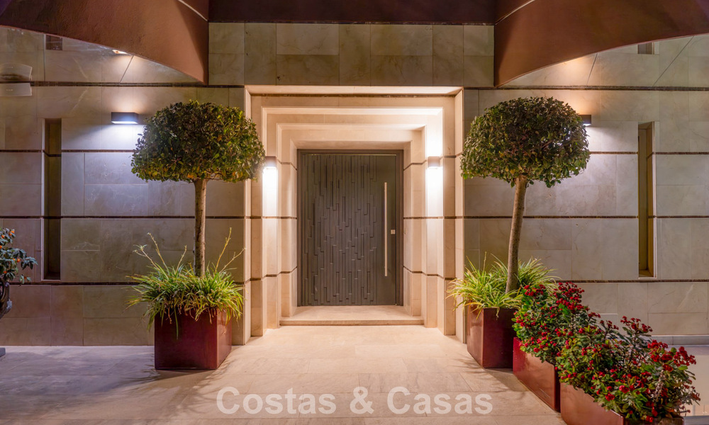 Architectonisch meesterwerk te koop met prachtig zeezicht in La Quinta, Benahavis - Marbella 774021