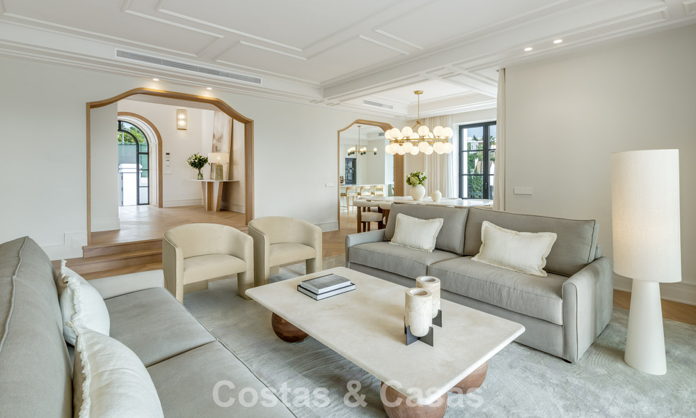 Instapklare luxevilla met een eigentijdse Andalusische bouwstijl te koop in Nueva Andalucia’s golfvallei, Marbella 773880