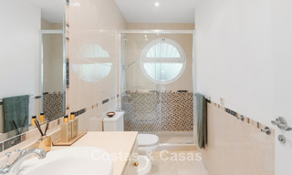Ruime, gelijkvloerse villa met een traditionele, Andalusische bouwstijl te koop in Elviria, Oost Marbella 774420 