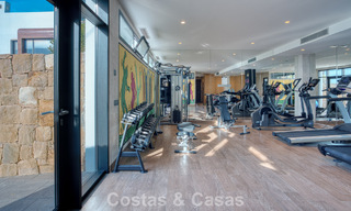 Luxueus duplex appartement te koop met zeezicht in een hoogstaand Sierra Blanca complex op Marbella’s Golden Mile 774578 