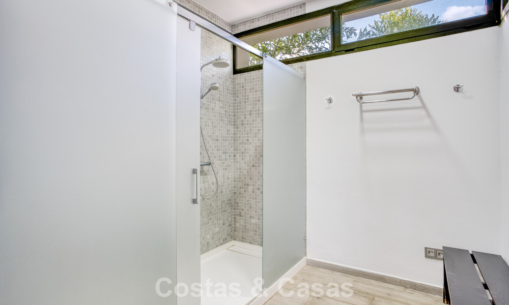 Luxueus duplex appartement te koop met zeezicht in een hoogstaand Sierra Blanca complex op Marbella’s Golden Mile 774582