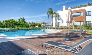 Luxueus duplex appartement te koop met zeezicht in een hoogstaand Sierra Blanca complex op Marbella’s Golden Mile 774590 