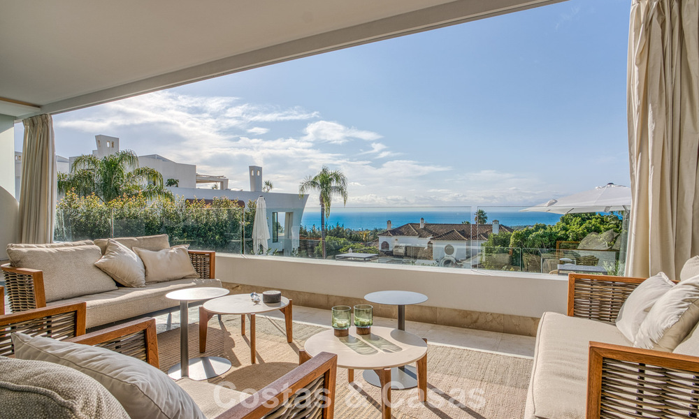Luxueus duplex appartement te koop met zeezicht in een hoogstaand Sierra Blanca complex op Marbella’s Golden Mile 774608
