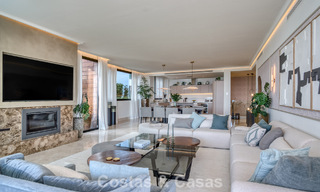 Luxueus duplex appartement te koop met zeezicht in een hoogstaand Sierra Blanca complex op Marbella’s Golden Mile 774613 