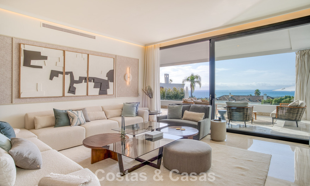 Luxueus duplex appartement te koop met zeezicht in een hoogstaand Sierra Blanca complex op Marbella’s Golden Mile 774618