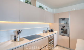 Luxueus duplex appartement te koop met zeezicht in een hoogstaand Sierra Blanca complex op Marbella’s Golden Mile 774622 