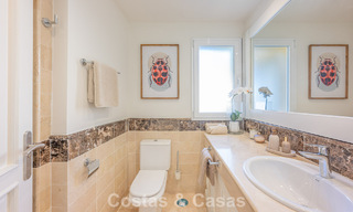 Ruim 3-slaapkamer appartement met panoramisch zeezicht te koop in een strandcomplex ten oosten van Marbella centrum 774669 