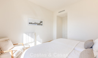 Ruim 3-slaapkamer appartement met panoramisch zeezicht te koop in een strandcomplex ten oosten van Marbella centrum 774680 