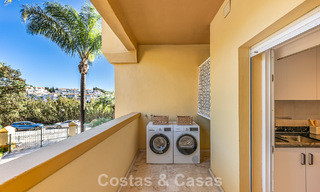 Ruim 3-slaapkamer appartement met panoramisch zeezicht te koop in een strandcomplex ten oosten van Marbella centrum 774687 