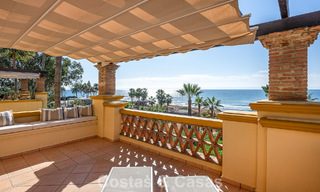Ruim 3-slaapkamer appartement met panoramisch zeezicht te koop in een strandcomplex ten oosten van Marbella centrum 774712 