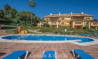 Ruim 3-slaapkamer appartement met panoramisch zeezicht te koop in een strandcomplex ten oosten van Marbella centrum 774717 