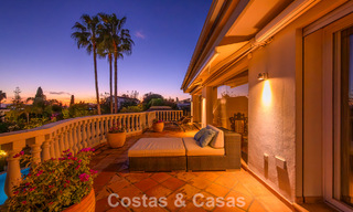 Prachtige villa in Spaanse stijl met prachtig uitzicht op zee te koop in Elviria, Oost Marbella 774728 