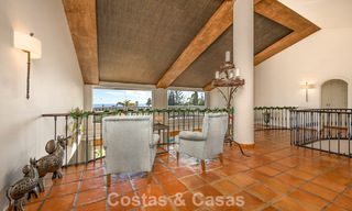 Prachtige villa in Spaanse stijl met prachtig uitzicht op zee te koop in Elviria, Oost Marbella 774757 