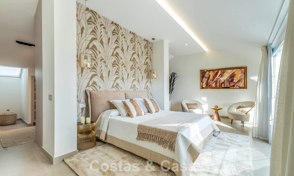Prachtig dubbel penthouse met zeezicht te koop op loopafstand van Puerto Banus, Marbella 774875