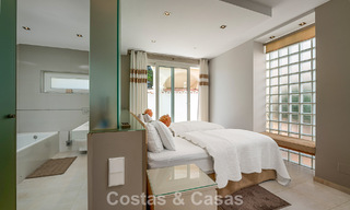 Klassieke mediterrane villa te koop met panoramisch zeezicht in een exclusieve, gated community in Marbella - Benahavis 774927 