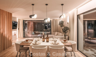 Luxueus gerenoveerd townhouse met zeezicht te koop, in een afgeschermde woonwijk op Marbella’s Golden Mile 774970 