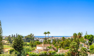 Ruim herenhuis met privétuin te koop, omgeven door golfbanen in Nueva Andalucia, Marbella 775082 