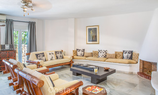 Ruim 4-slaapkamer townhouse met prachtig zeezicht te koop gelegen in Marbella Oost 775128 